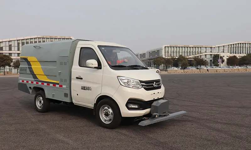 可上牌純電動洗掃車！自動檔位，動力強勁，背街小巷路面衛(wèi)生的新利器