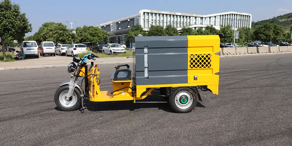 三輪高壓清洗車_小區高壓清洗車_物業小型高壓沖洗車_園區高壓清洗車