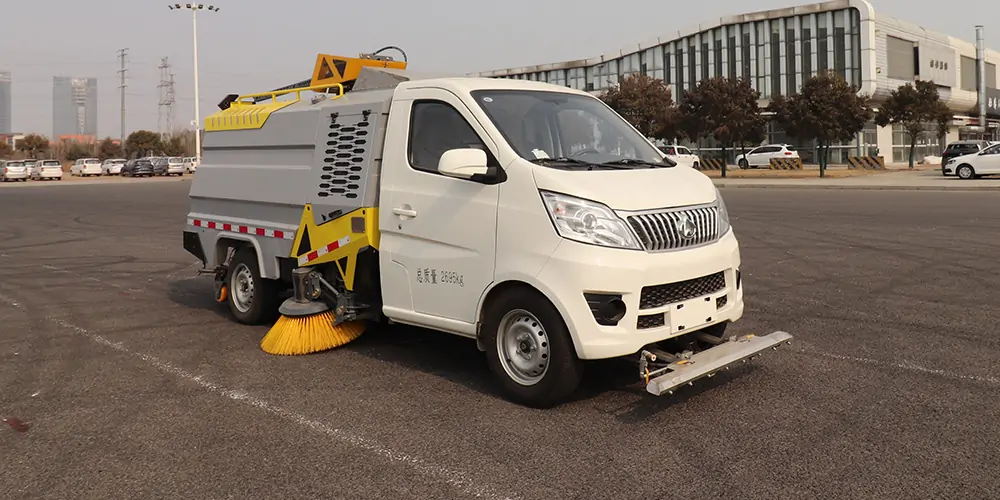 電動(dòng)洗掃車 純電動(dòng)洗掃車 小型電動(dòng)洗掃車 電動(dòng)小型洗掃車 小型電動(dòng)環(huán)衛(wèi)洗掃車 小型電動(dòng)洗掃一體車