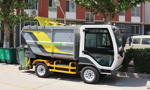 物業(yè)市政，使用后裝式垃圾清運車解決物業(yè)商業(yè)街道及商業(yè)街道垃圾清運問題