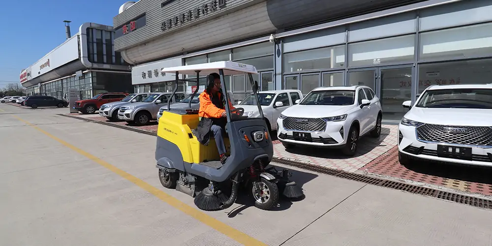 清掃車 電動掃地車 廠區掃地車 園區掃路車 景區清掃車