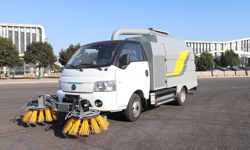 四輪樹葉收集車：解決落葉難題，引領環保革命