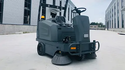 純電動掃地車BY-S15動力系統